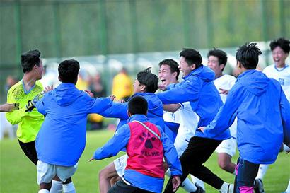 科瓦奇谈吉拉西没首发：和之前的冲突无关，我想带来些新鲜感（科瓦奇解释吉拉西未首发：与旧冲突无关，只为带来新意）