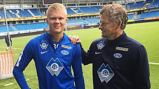 法甲半场：克瓦拉茨赫利亚、马尤鲁建功，巴黎暂2-0雷恩