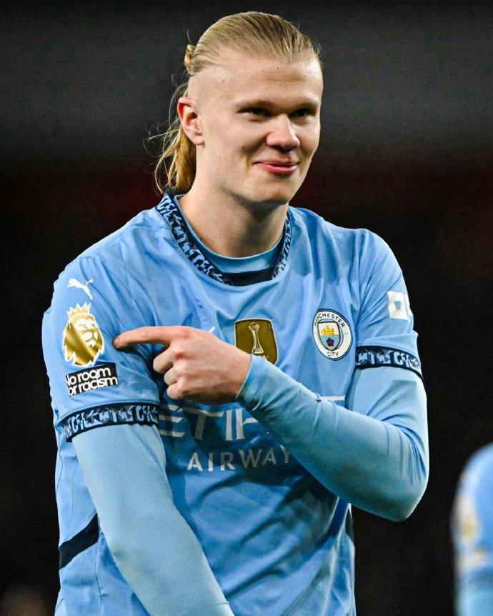 罗马诺：退出训练营的卡拉菲奥里没受伤，可以出战北伦敦德比（罗马诺：卡拉菲奥里退营非伤病，北伦敦德比可出场）