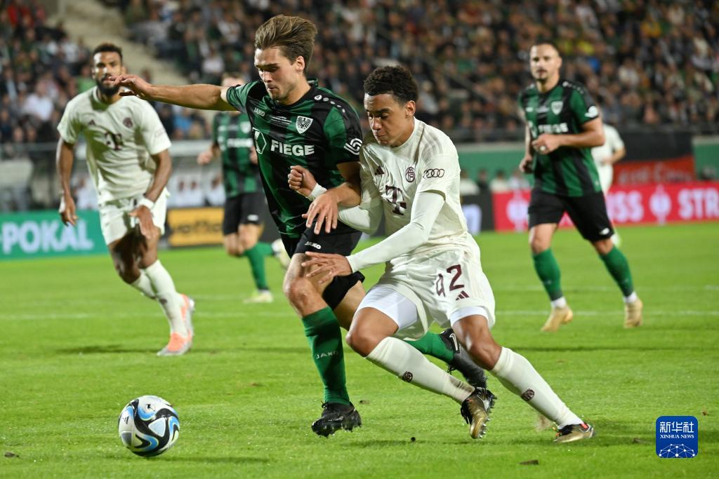 弗兰克：水晶宫体系和曼联相似？不同的球队不能拿来相提并论（弗兰克：水晶宫与曼联体系相似？不同球队不应相提并论）