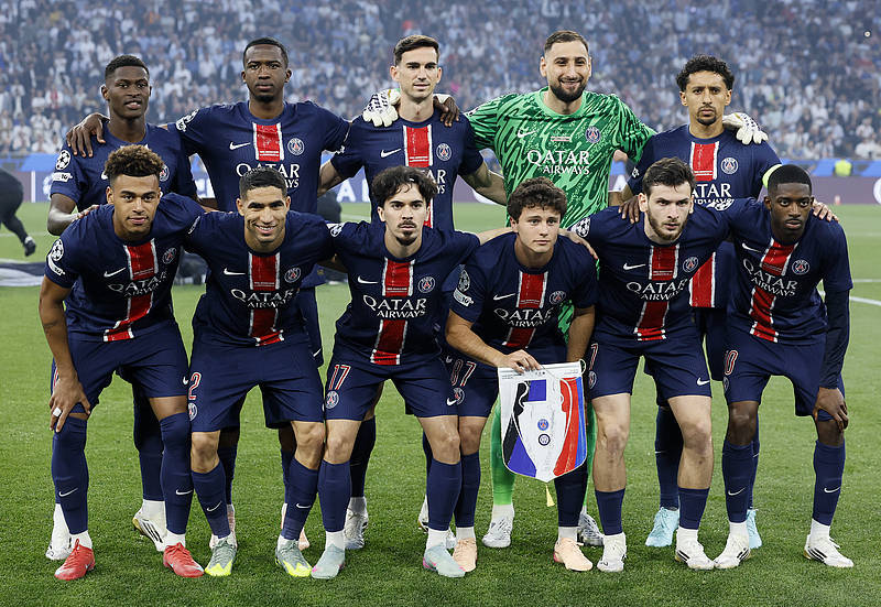 法国足坛最年轻职业球员：尤文马竞关注昂热15岁前锋迪亚洛（15岁迪亚洛刷新法国职业足坛最年轻纪录，尤文马竞盯上昂热新星）